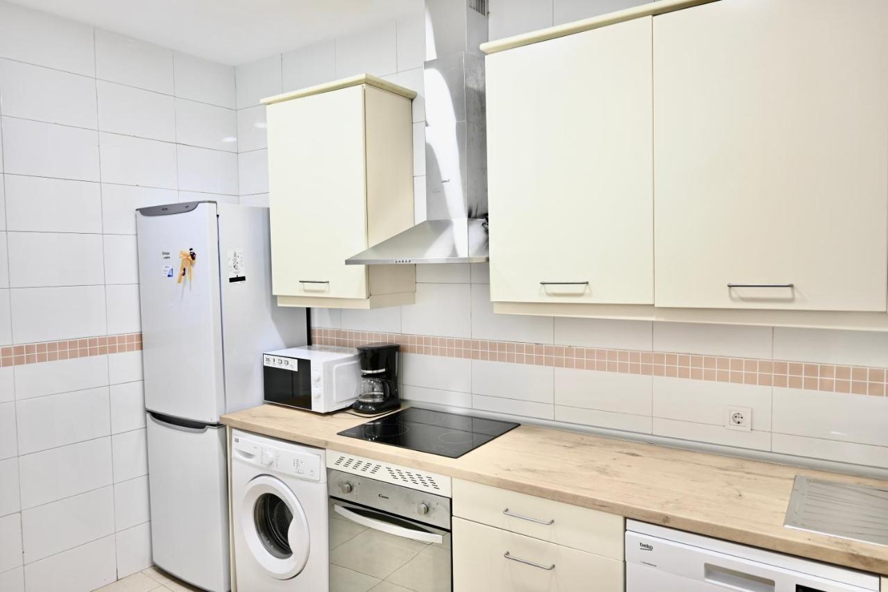 For You Rentals Centrico Apartamento Temporal En La Calle Infanta Inf1A Madrid Exterior foto